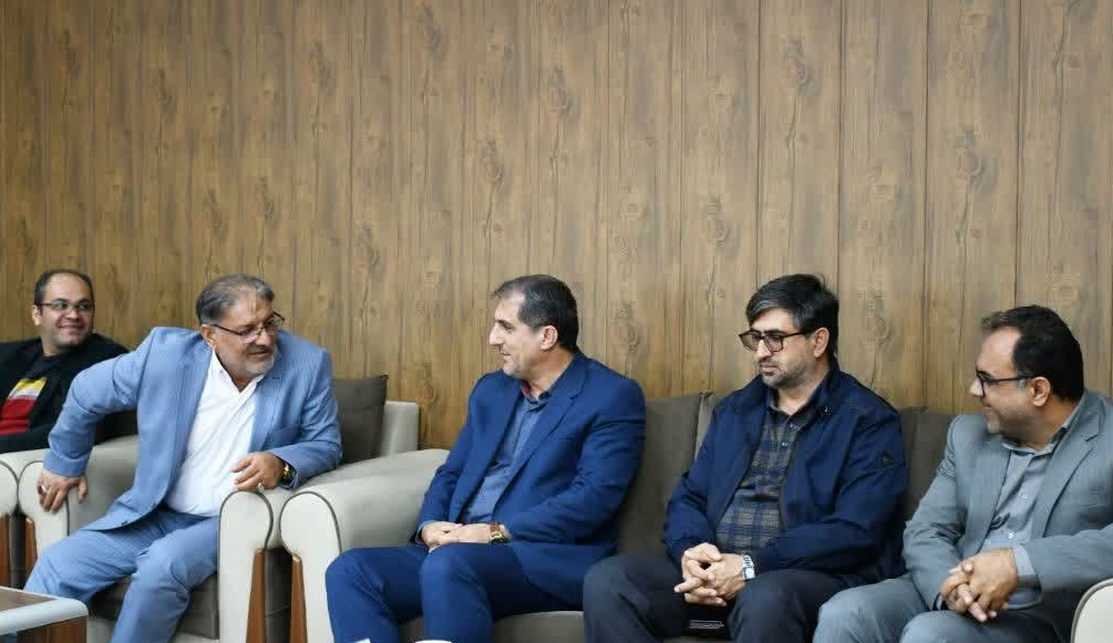 حدود 90 درصد خانه های احداث شده بعد از زلزله خوی سقف دار شدند