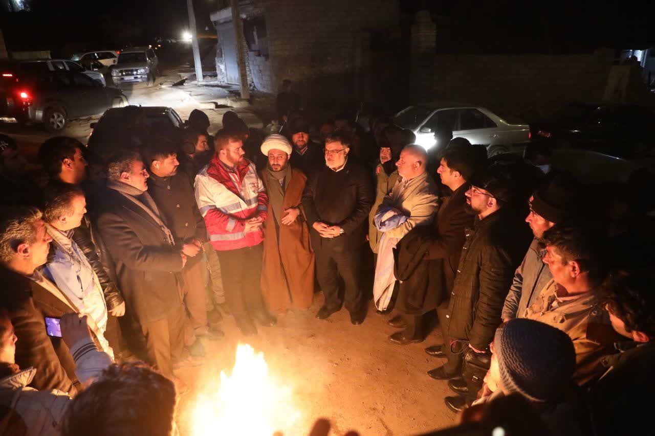 بازدید استاندار آذربایجانغربی از روستای زلزله زده قریس خوی