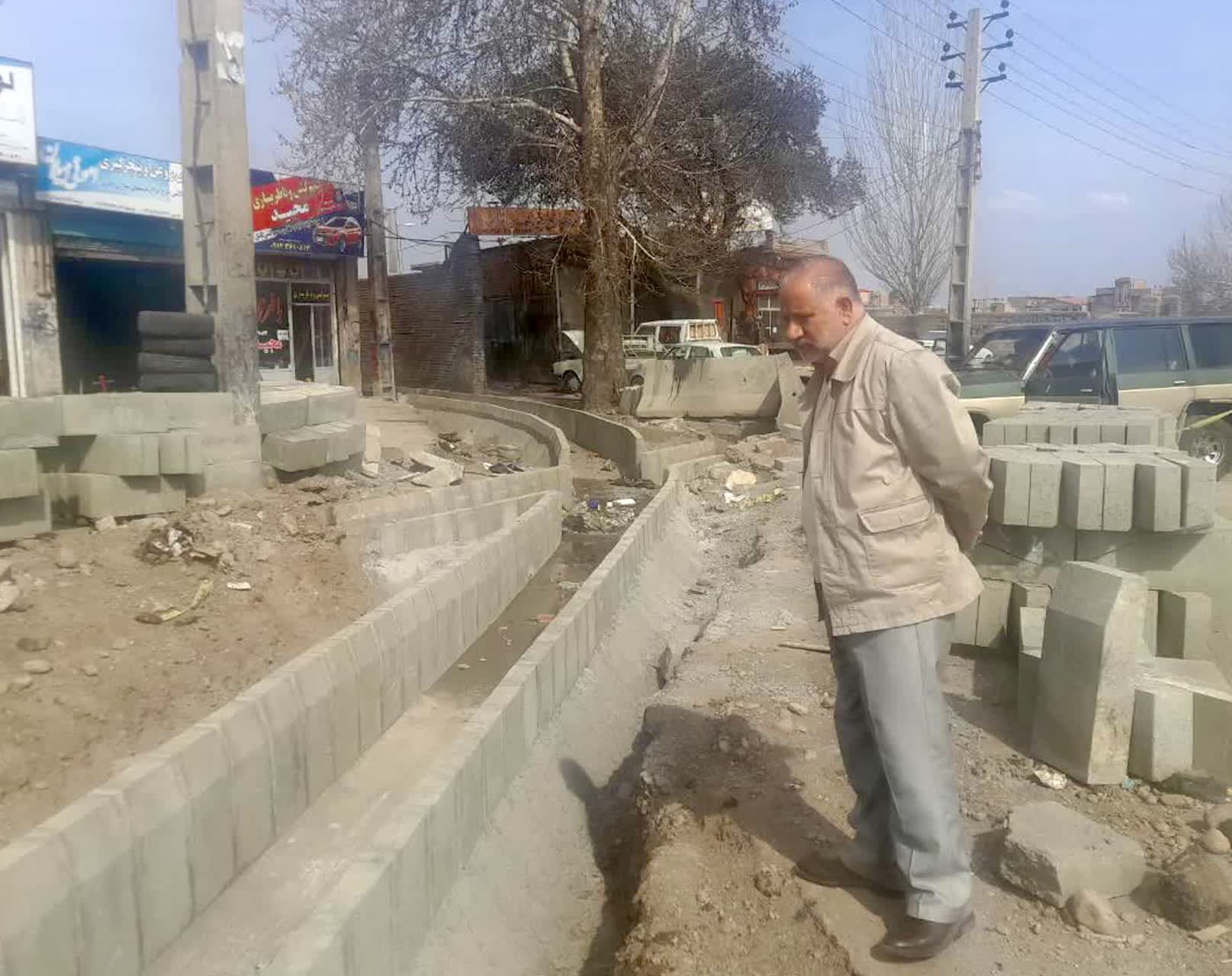بازدید فرماندار از پروژه عمران شهری خوی
