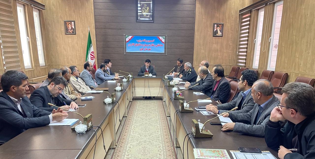 به ارزش 150 میلیارد ریال انواع کالای قاچاق در شهرستان خوی کشف و ضبط شد