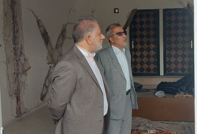 بررسی مسایل و مشکلات پیشرفت کار بازسازی روستای شیرین کندی