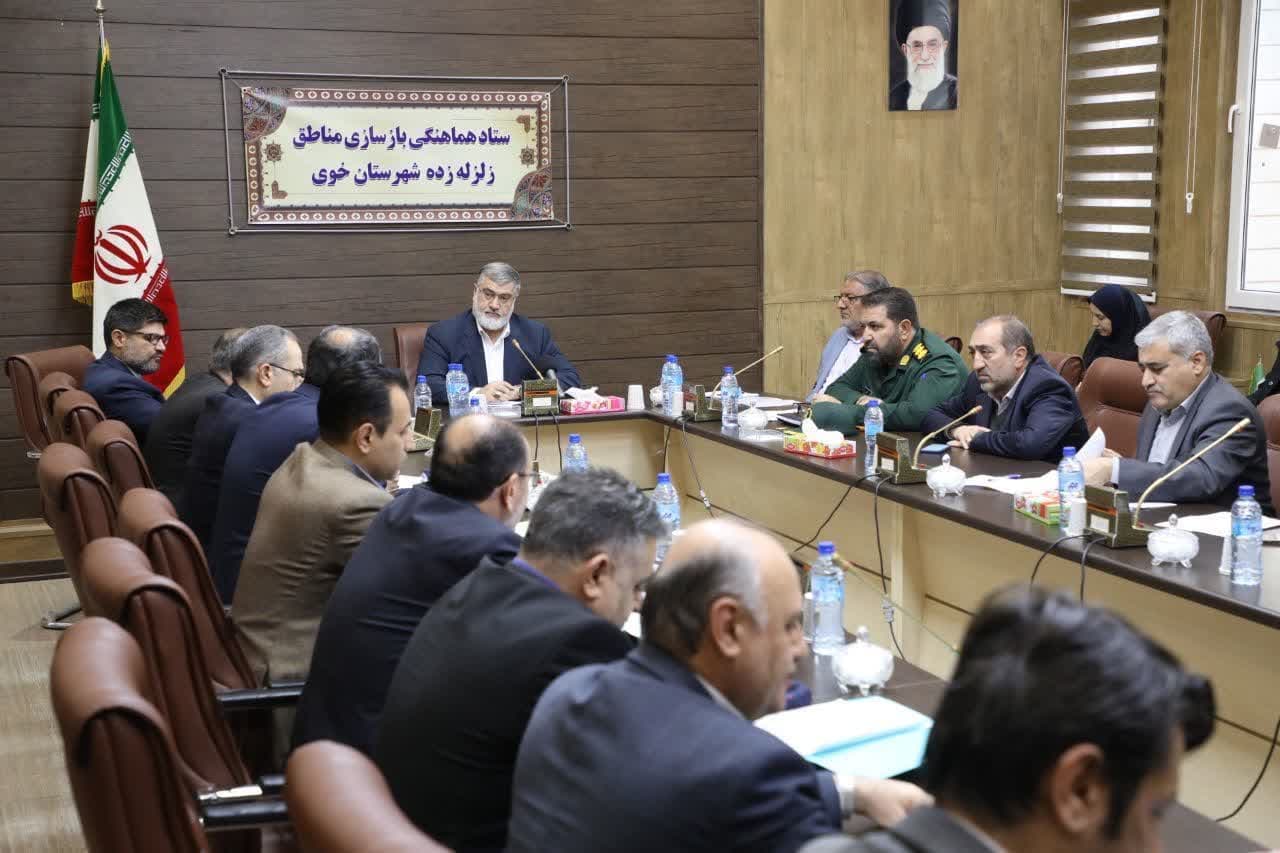 بازسازی مناطق زلزلهزده خوی بزودی پایان می یابد / بازسازی مناطق زلزله زده نمادی از همبستگی مردم، دولت و حاکمیت است / از تلاش تمامی دستگاه ها و گروه ها در بازسازی مناطق زلزله زده قدردانی می کنم