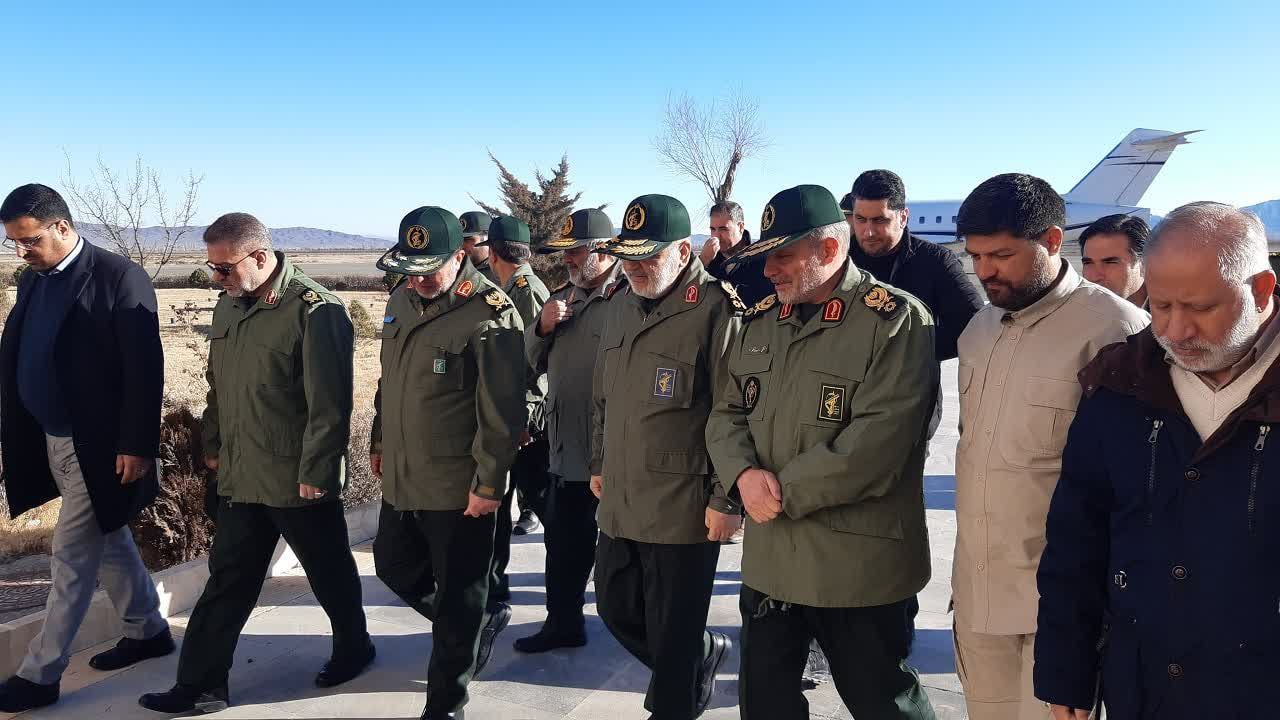 سفر سردار سلامی به مناطق زلزله زده خوی