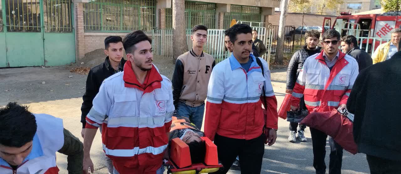 مانور پدافند غیرعامل در مدارس خوی برگزار شد