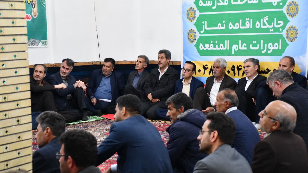 بررسی مسایل و مشکلات شهر و بخش ایواوغلی