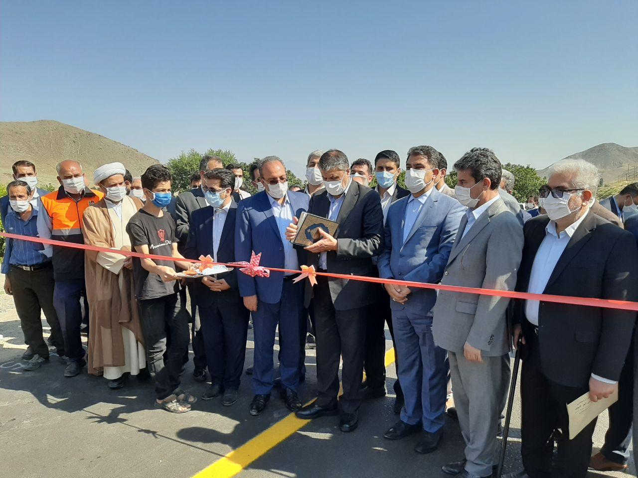 با حضور وزیر راه و شهرسازی، استاندار آذربایجان غربی، سرپرست فرمانداری و نماینده مردم در مجلس