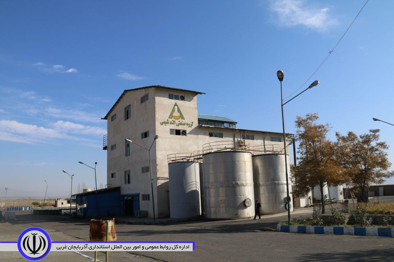 بازدید فرماندار شهرستان خوی از کارخانه الند شیمی