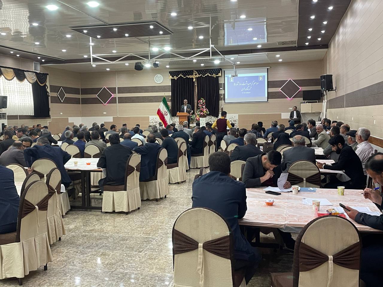 برگزاری همایش گرامیداشت روز شوراها در خوی