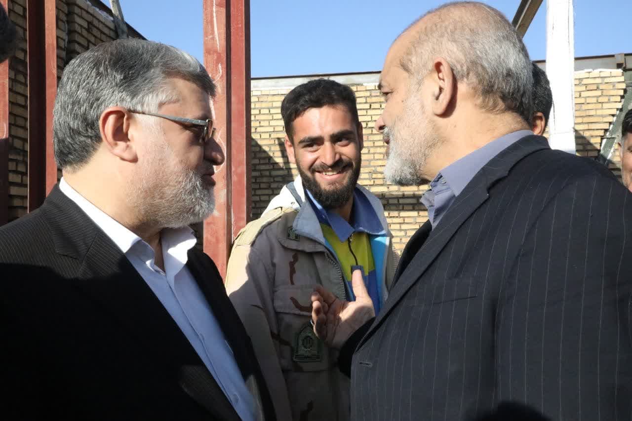 آلبوم تصویری / بازدید وزیر کشور و استاندار آذربایجان غربی از روند احداث و بازسازی مناطق زلزله زده خوی