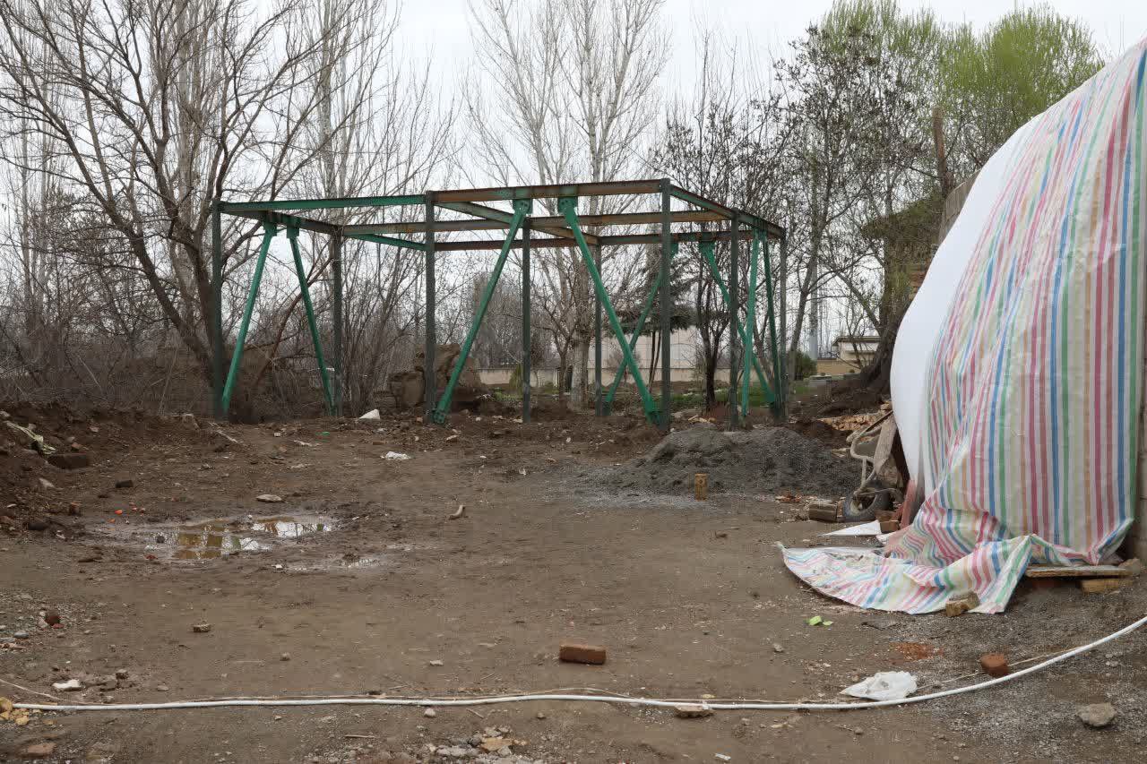 بازدید میدانی استاندار آذربایجانغربی از روند بازسازی مناطق زلزلهزده روستای پیر موسی