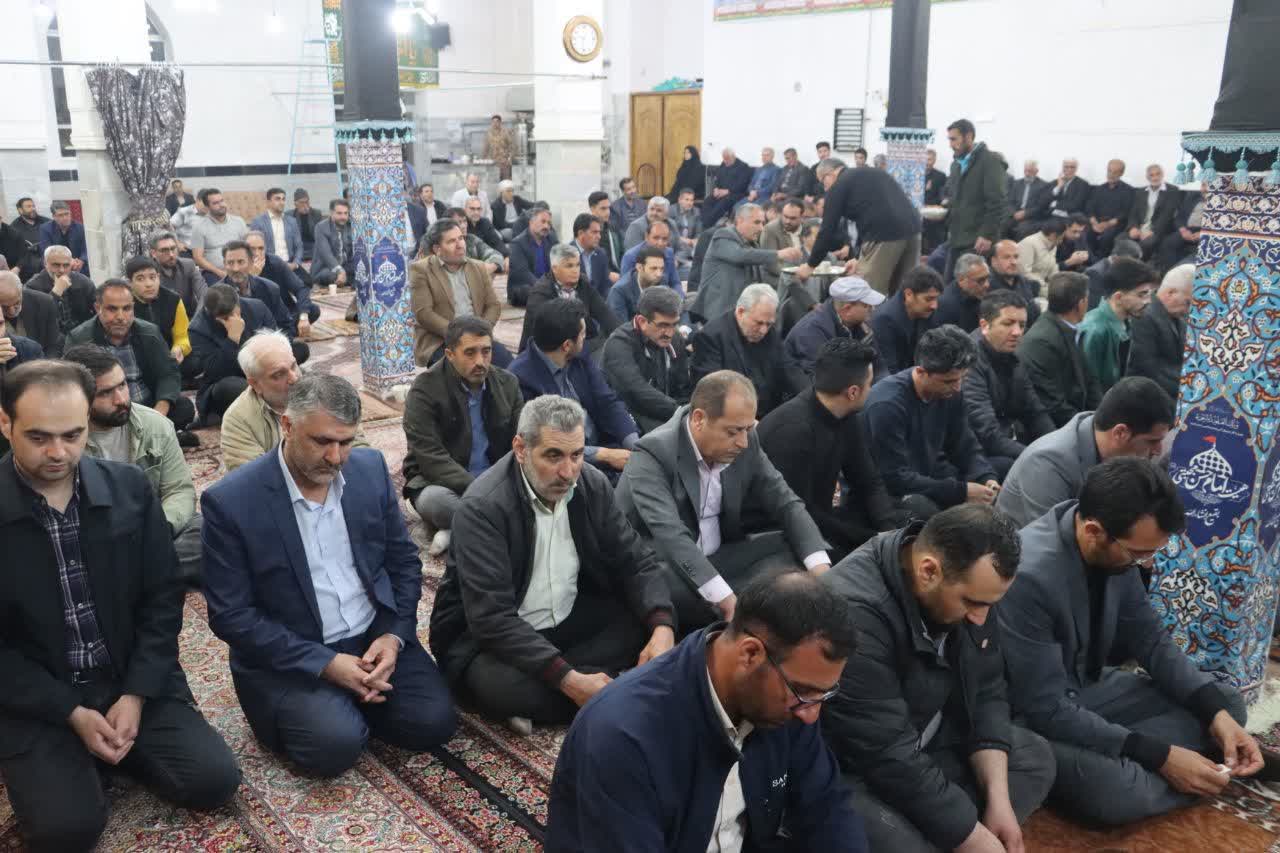 مراسم ترحیم و یادبود بخشدار فقید بخش فیرورق در مسجد جامع حضرت امام خمینی (ره) شهر فیرورق
