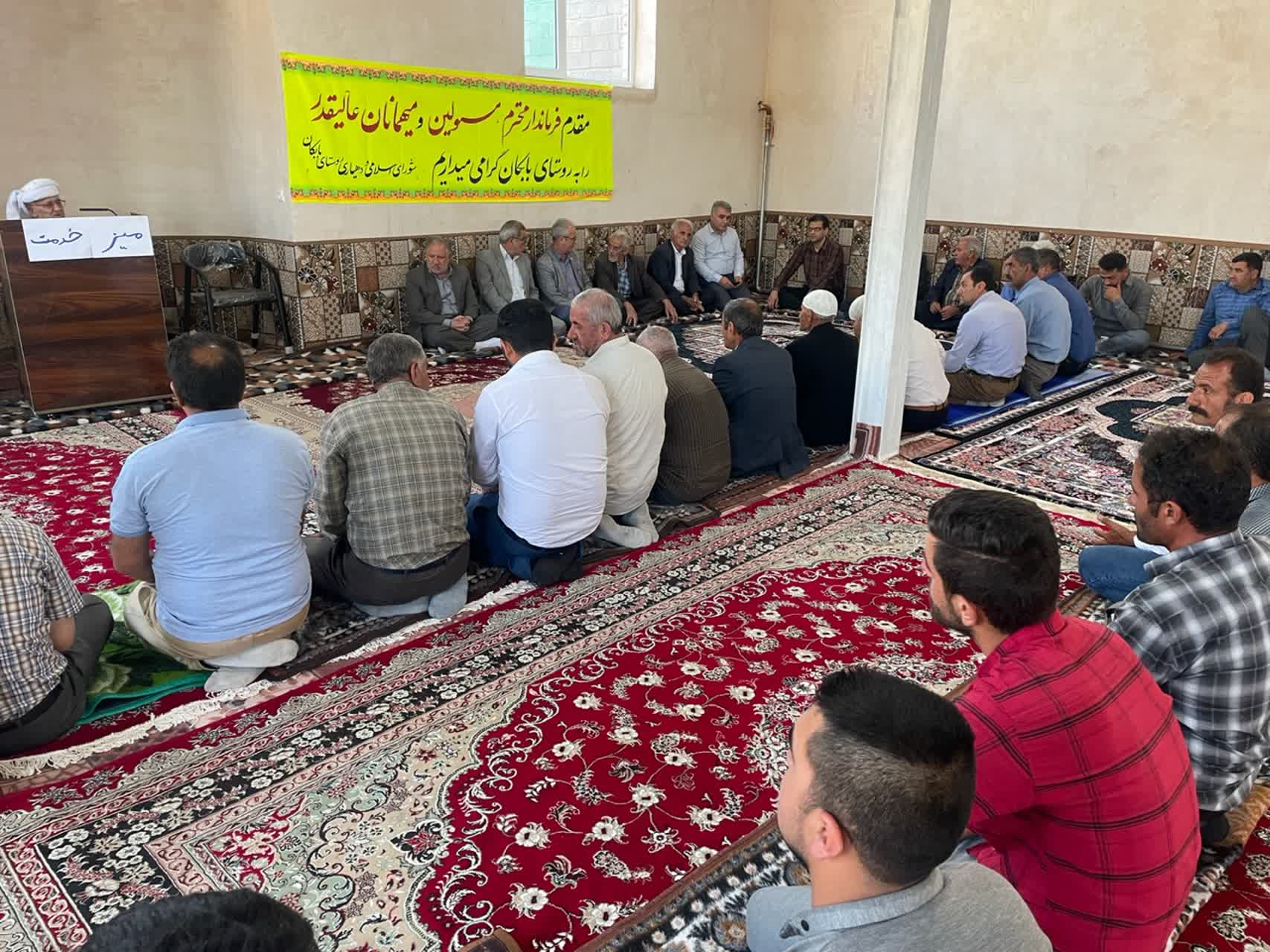 بررسی مسایل و مشکلات روستای بابکان