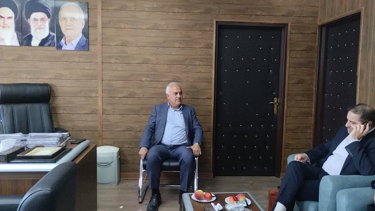 دیدار معاون امور مجلس و استانهای وزارت ورزش و جوانان با فرماندار ویژه شهرستان خوی