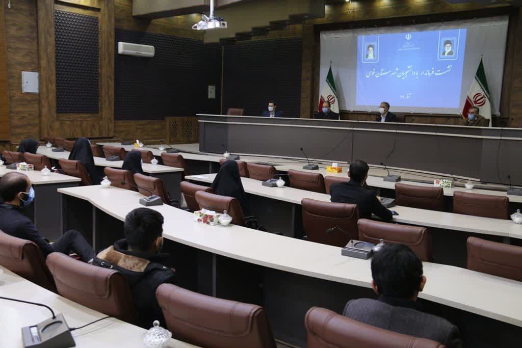 نشست فرماندار با دانشجویان شهرستان خوی