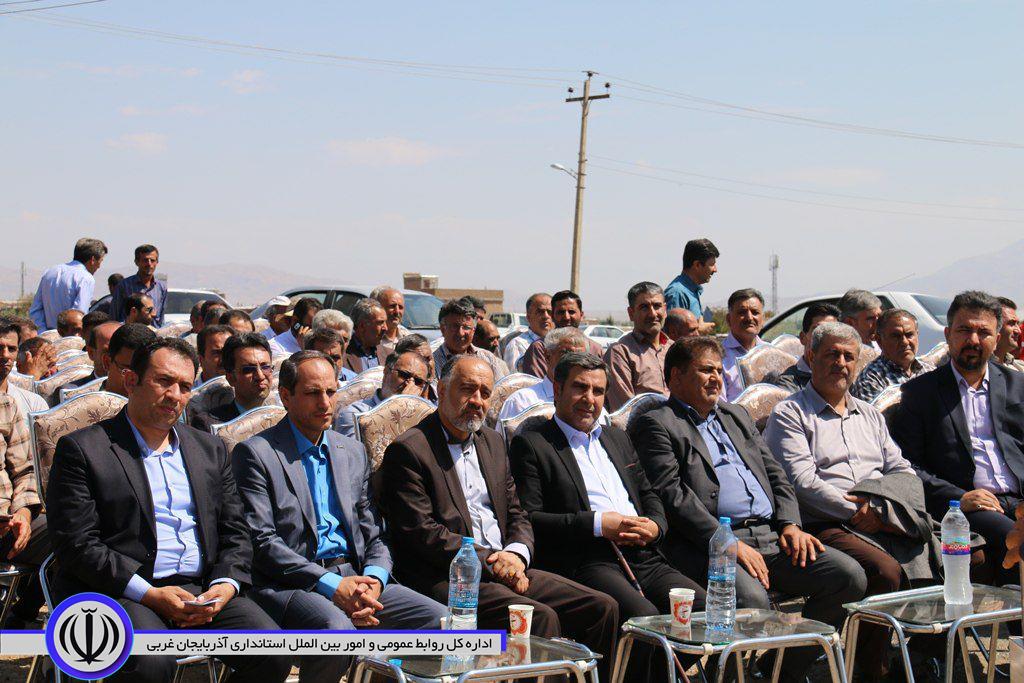 در ششمین روز از هفته دولت: کلنگ زنی طرح های بهسازی و آسفالت محورهای روستایی