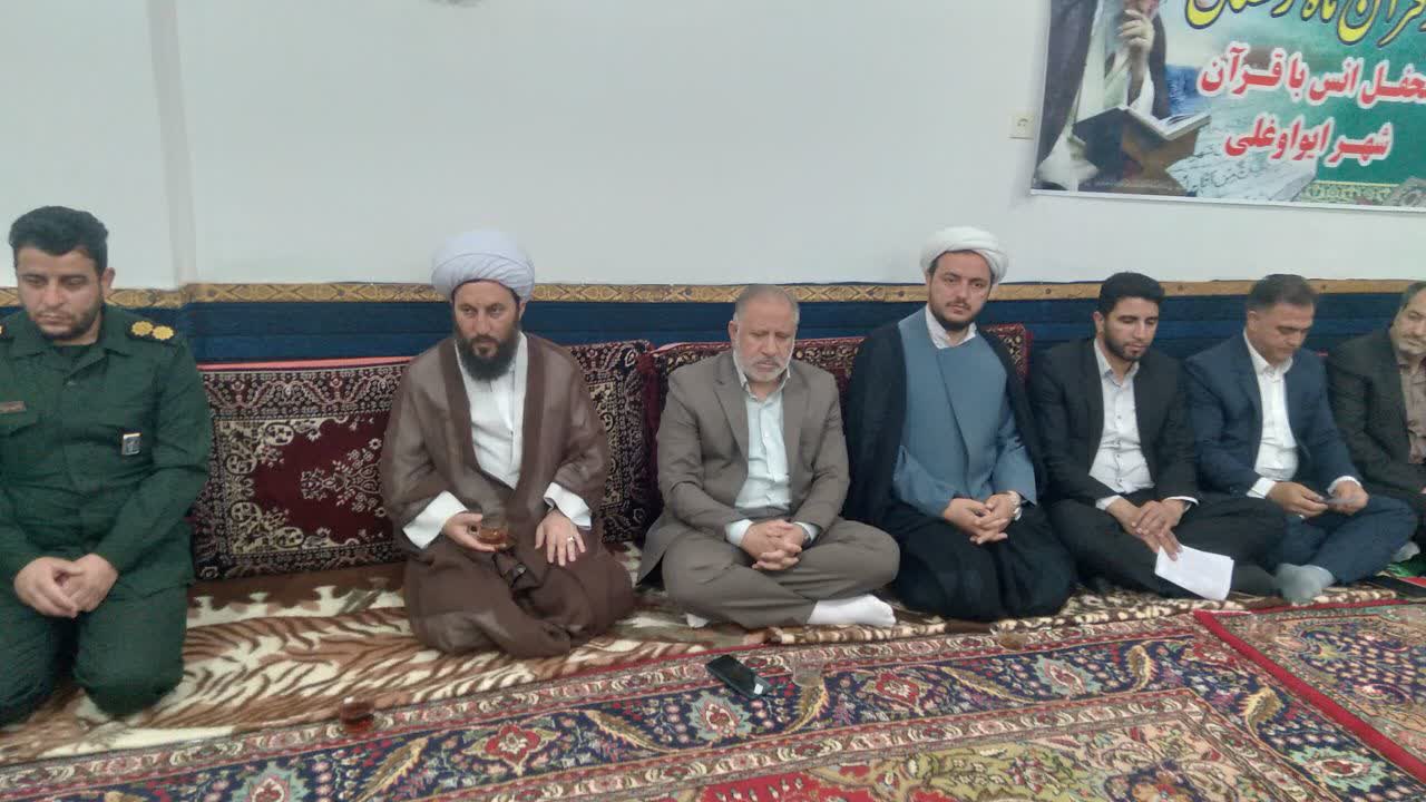 بررسی مسایل و مشکلات شهر و بخش ایواوغلی