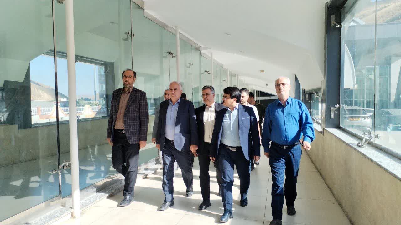 بازدید سرزده فرماندار ویژه شهرستان خوی از بخش قطور و پایانه مرزی رازی