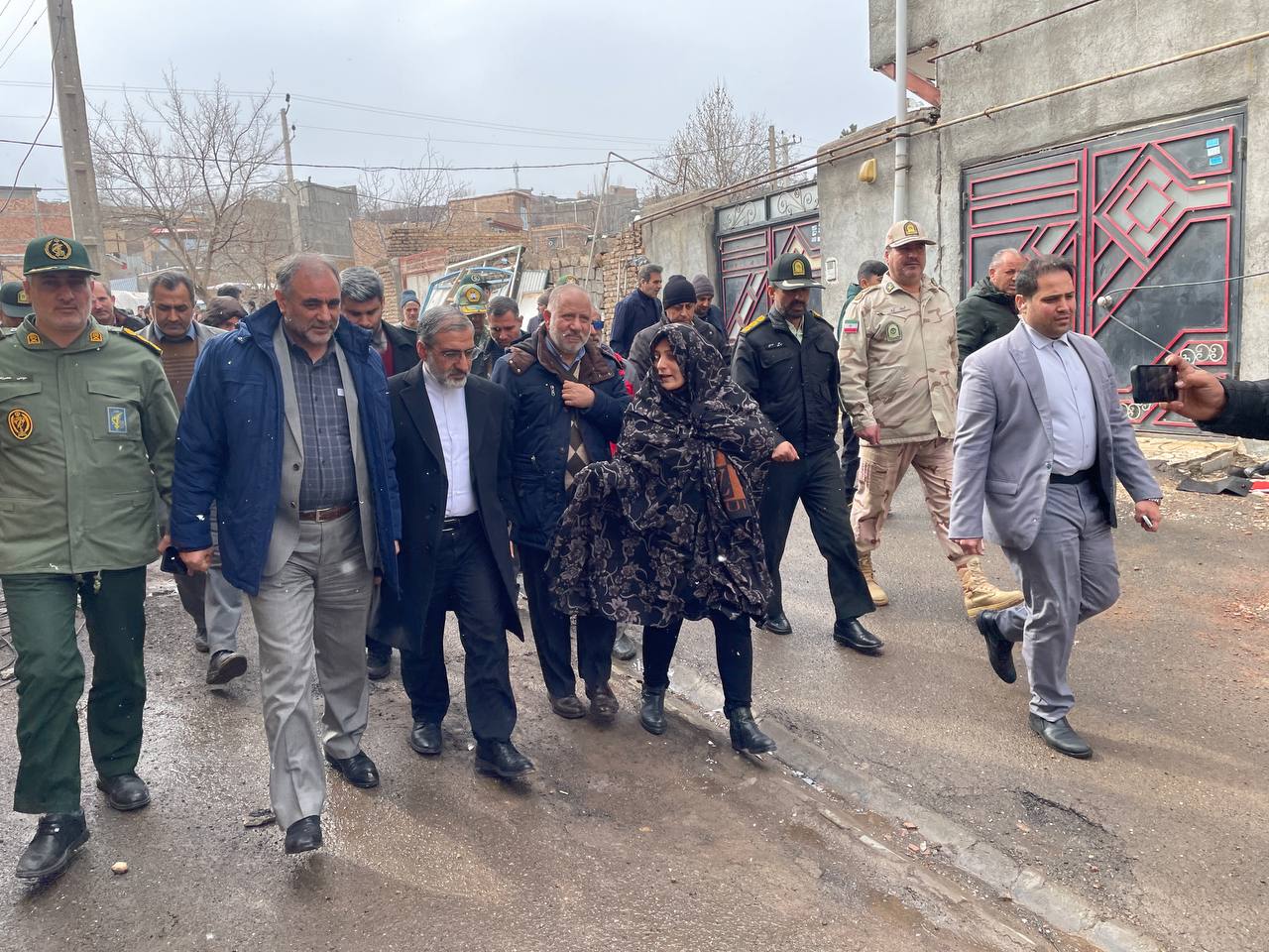 آلبوم تصویری/ بازدید رئیس دفتر رئیس جمهور از مناطق زلزله زده شهرستان خوی