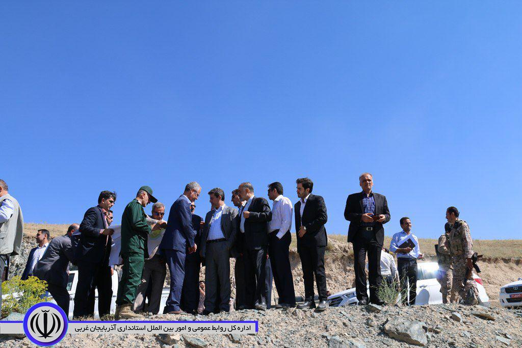بازدید استاندار آذربایجان غربی از روستای کفچرین بخش قطور شهرستان خوی