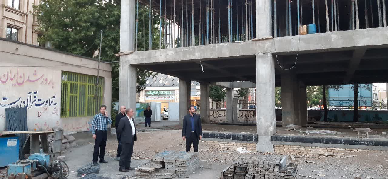 بازدید میدانی فرماندار خوی از عملیات احداث مدارس در شهر خوی و فیرورق