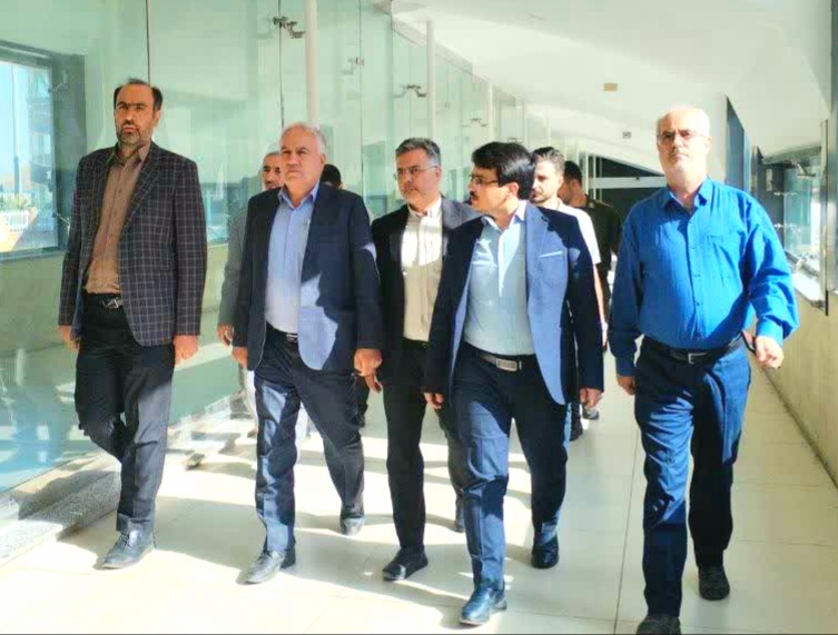 بازدید سرزده فرماندار ویژه شهرستان خوی از بخش قطور و پایانه مرزی رازی