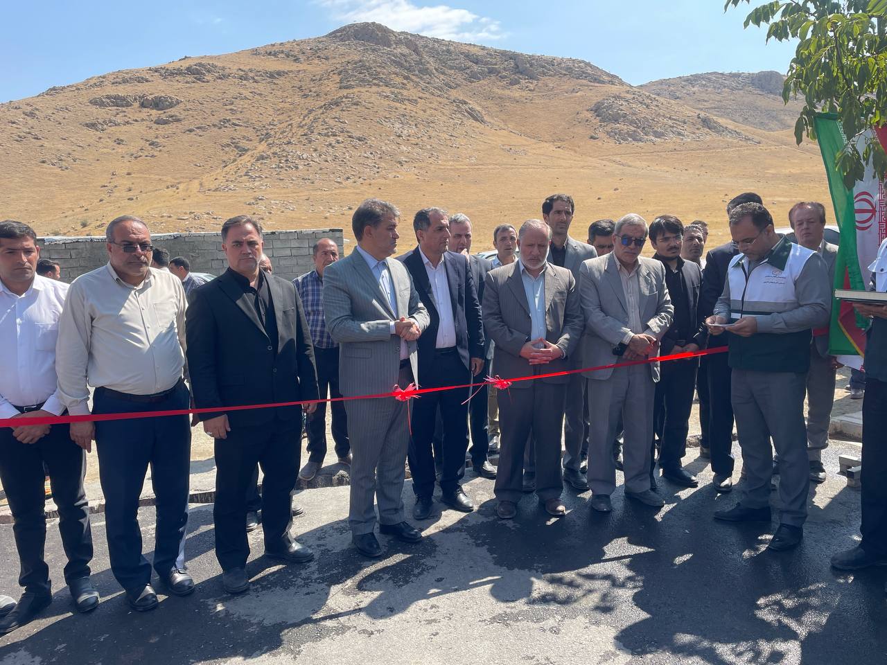 24طرح عمرانی، خدماتی و تولیدی در خوی افتتاح و کلنگ زنی شد