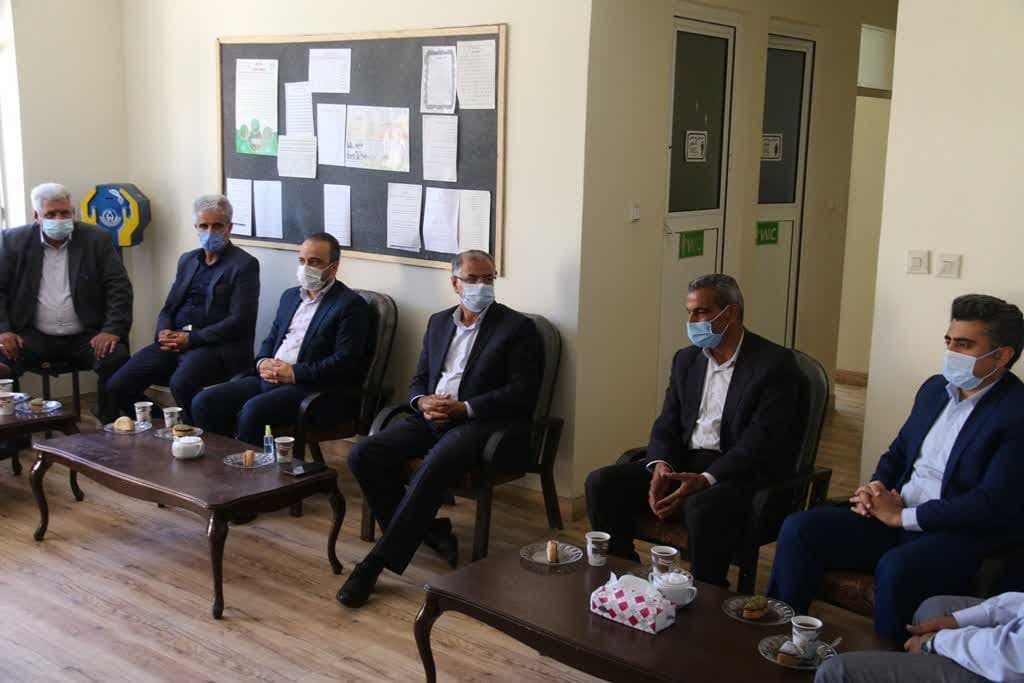بررسی مسائل و مشکلات حوزه کشاورزی بخش فیرورق