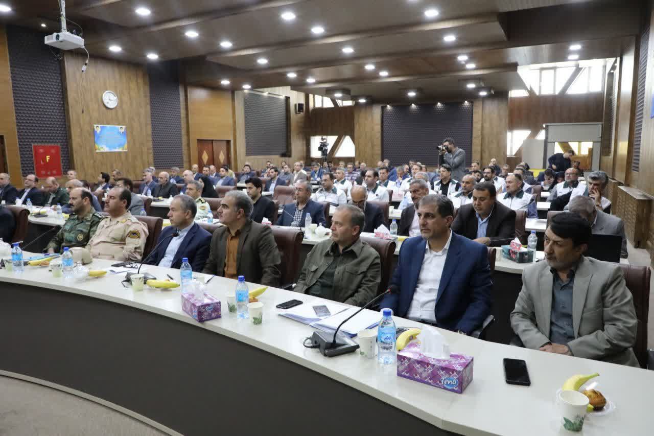 برگزاری بررسی روند بازسازی مناطق زلزلهزده شهرستان خوی و محرومیت زدایی