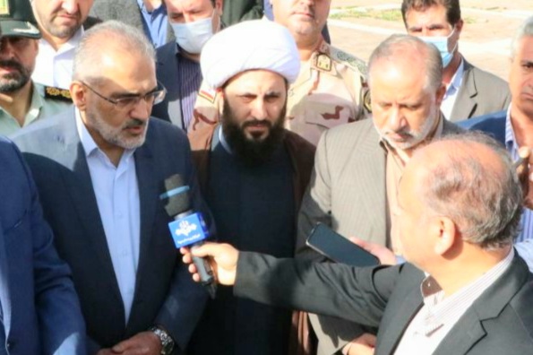 معاون پارلمانی رئیس جمهور از مقبره شمس تبریزی بازدید کرد.