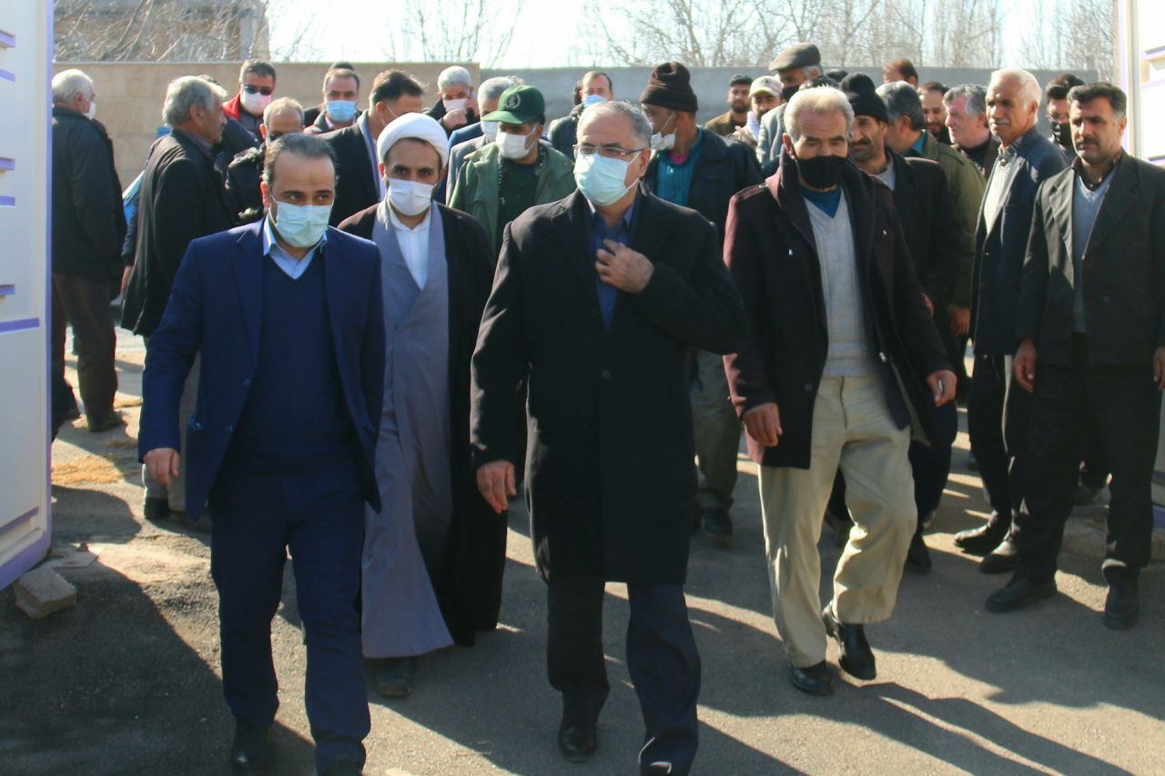 برنامه های اولین روز از دهه مبارک فجر