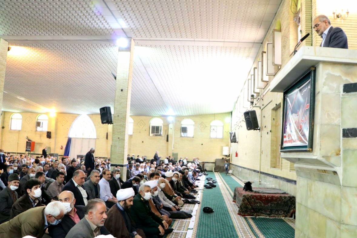 برپایی آیین عبادی سیاسی نماز جمعه شهرستان خوی با حضور معاون پارلمانی رئیس جمهور