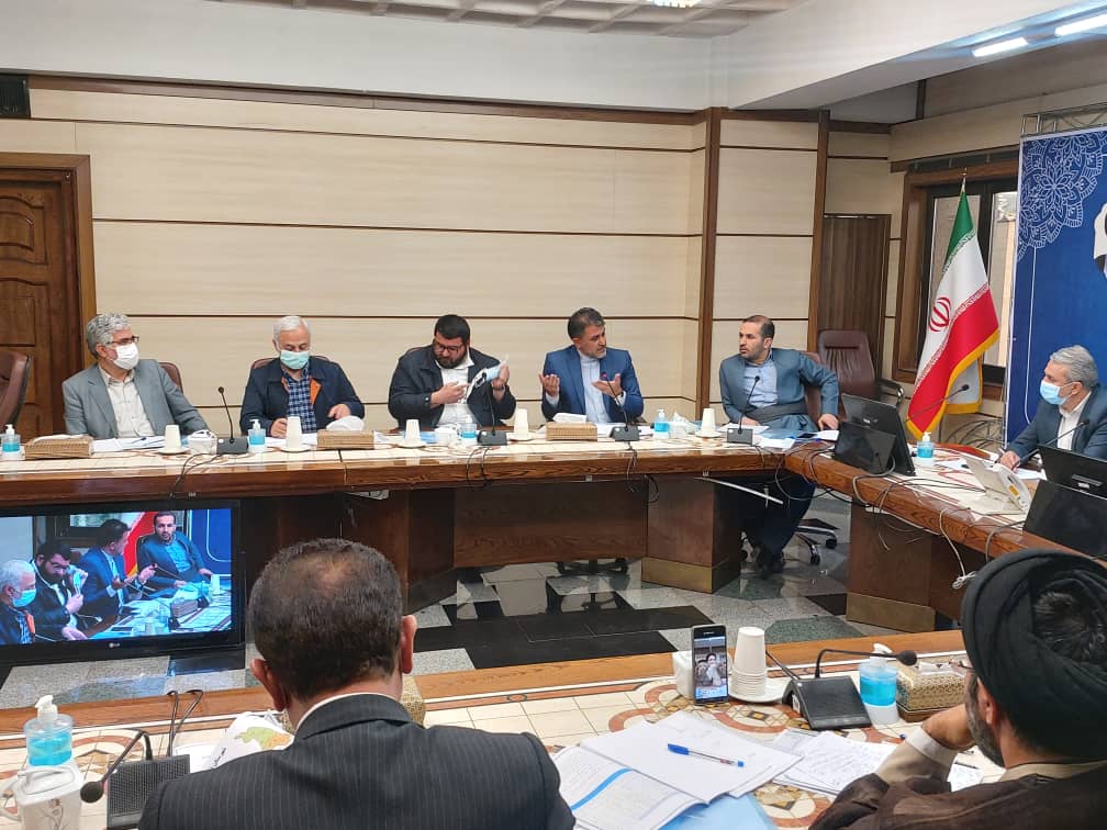 نشست مشترک استاندار، اعضای مجمع نمایندگان استان و جمعی از مدیران استانی با وزیر صنعت، معدن و تجارت،
