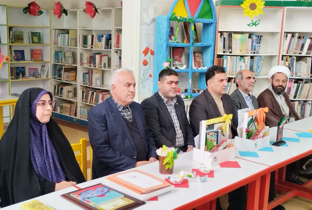 100 عنوان کتاب حسی و لمسی برای کودکان نابینا و کمبینا در خوی عرضه شد