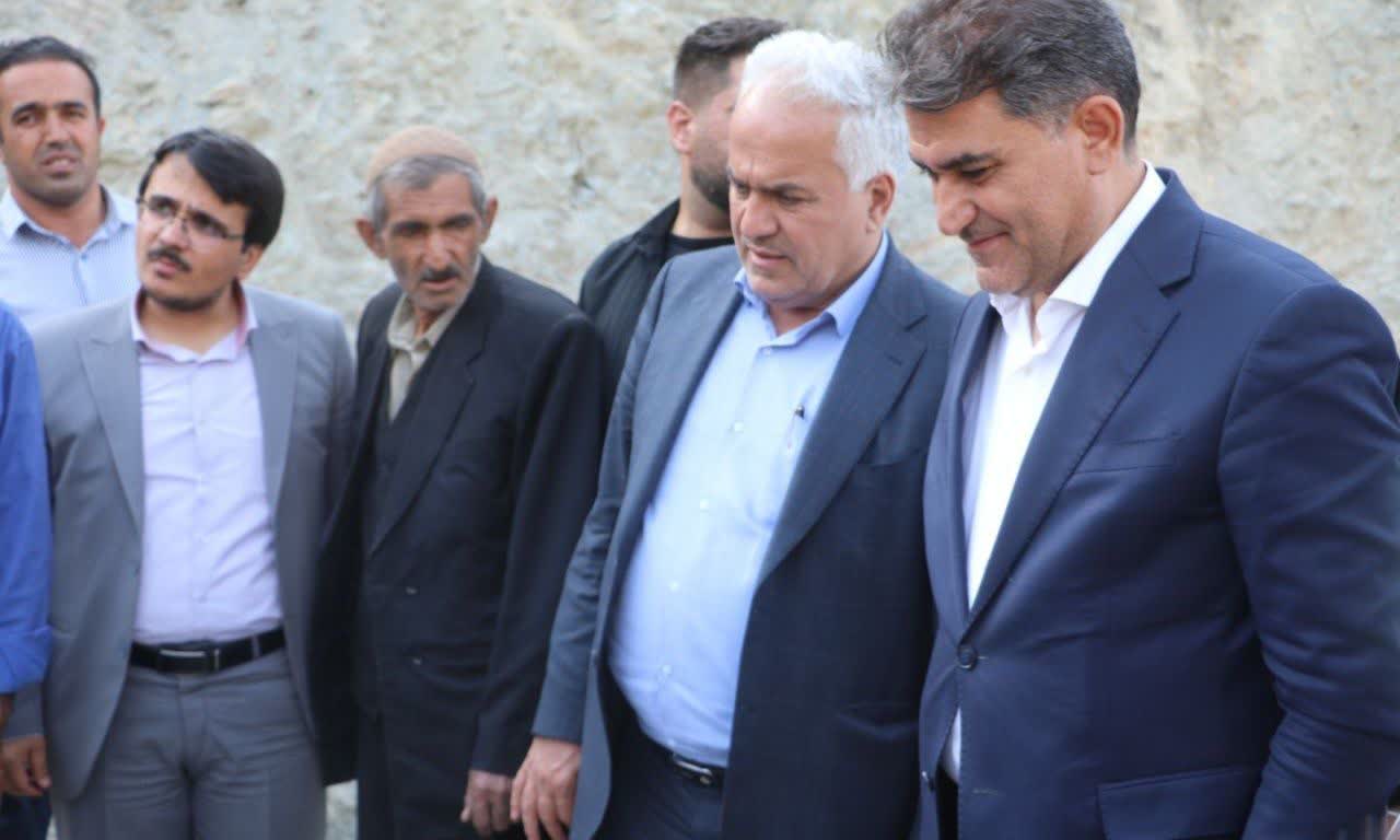 بازدید میدانی فرماندار خوی و نماینده مجلس از پایانه مرزی رازی و بخش قطور؛ تصمیمگیری برای تسریع پروژههای عمرانی