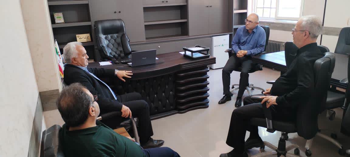 بازدید سرپرست فرمانداری از اداره بهزیستی شهرستان خوی