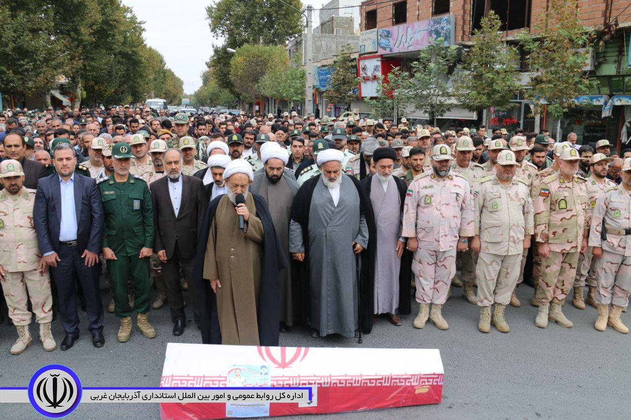 تشییع پیکر مطهر شهید والا مقام علی درستی در شهرستان خوی