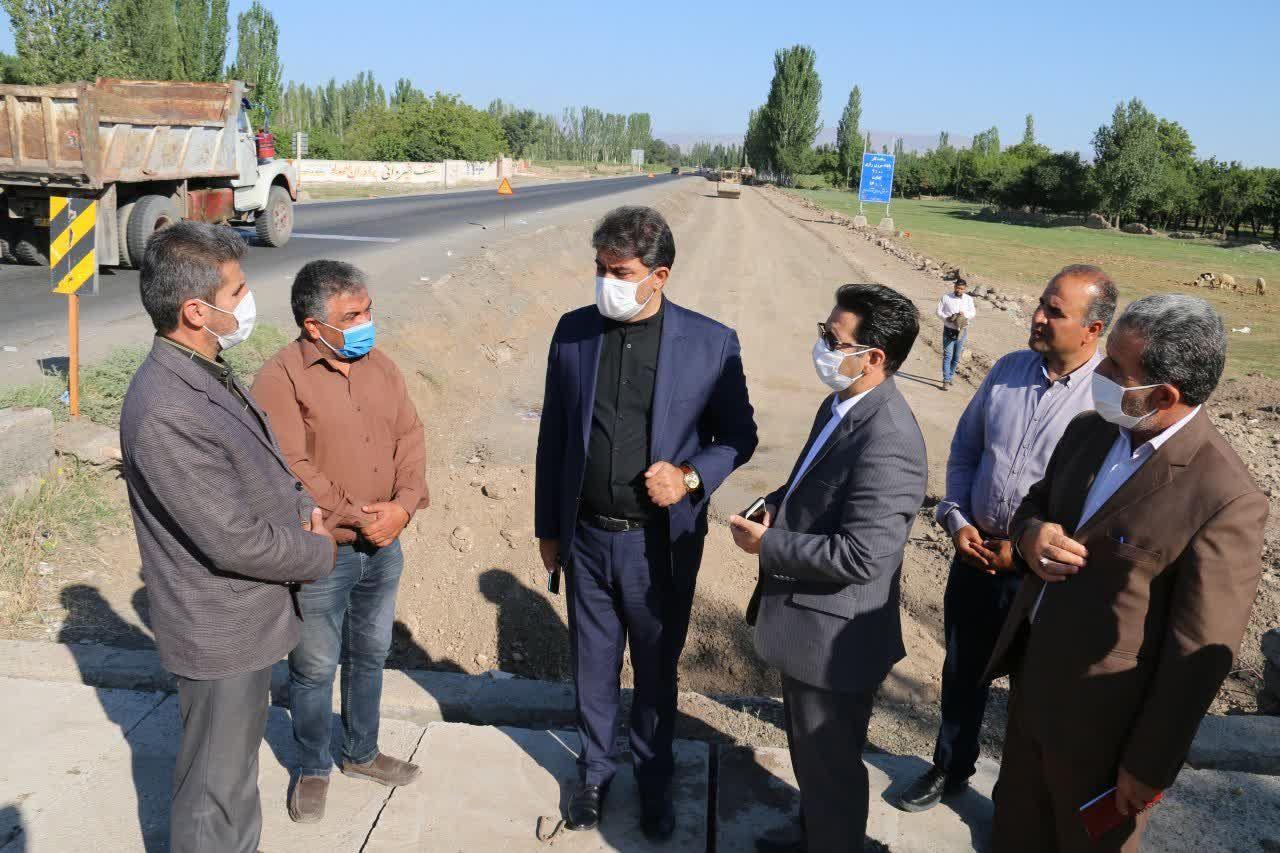 بررسی میزان پیشرفت پروژه بهسازی و تعریض محور خوی- قطور- رازی توسط تیموری سرپرست فرمانداری و نجف زاده نماینده مردم در مجلس