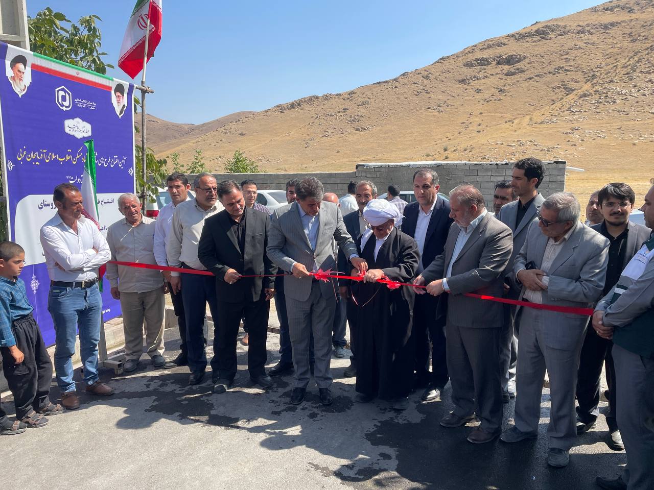24طرح عمرانی، خدماتی و تولیدی در خوی افتتاح و کلنگ زنی شد