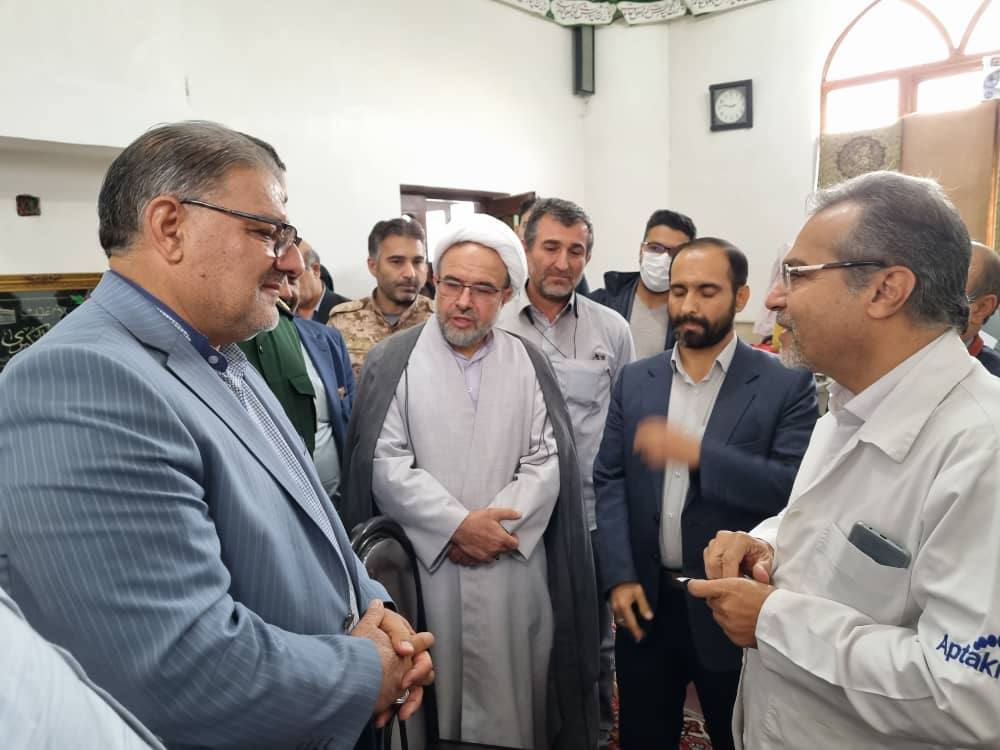 دیدار فرماندار خوی با گروه جهادی درمانی و داندانپزشکی استان تهران مستقر در روستای ممش خان