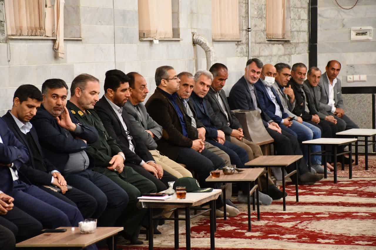 بررسی مسایل و مشکلات روستای زاویه حسن خان