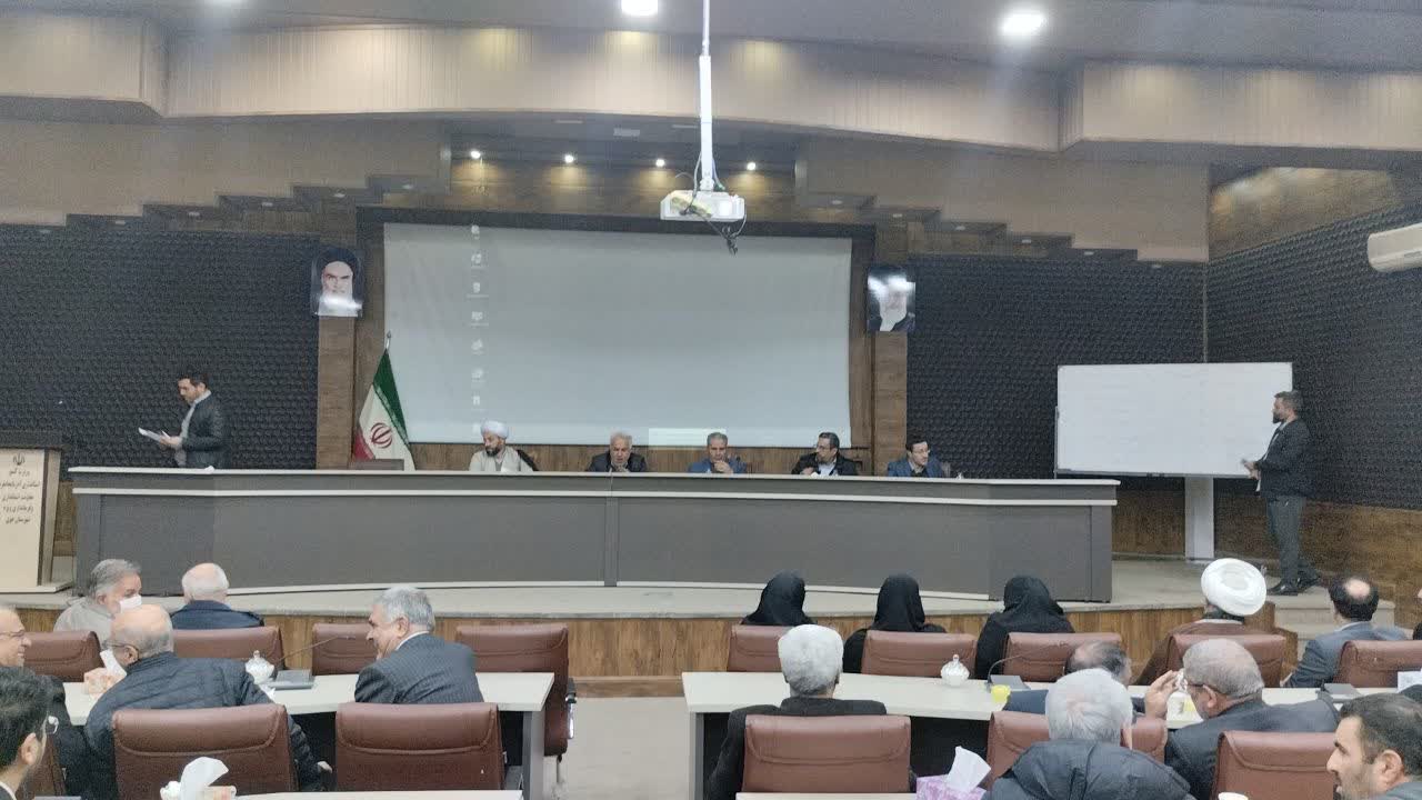 انتخابات معتمدین هیئت اجرایی هفتمین دوره انتخابات شورای اسلامی شهر خوی برگزار شد