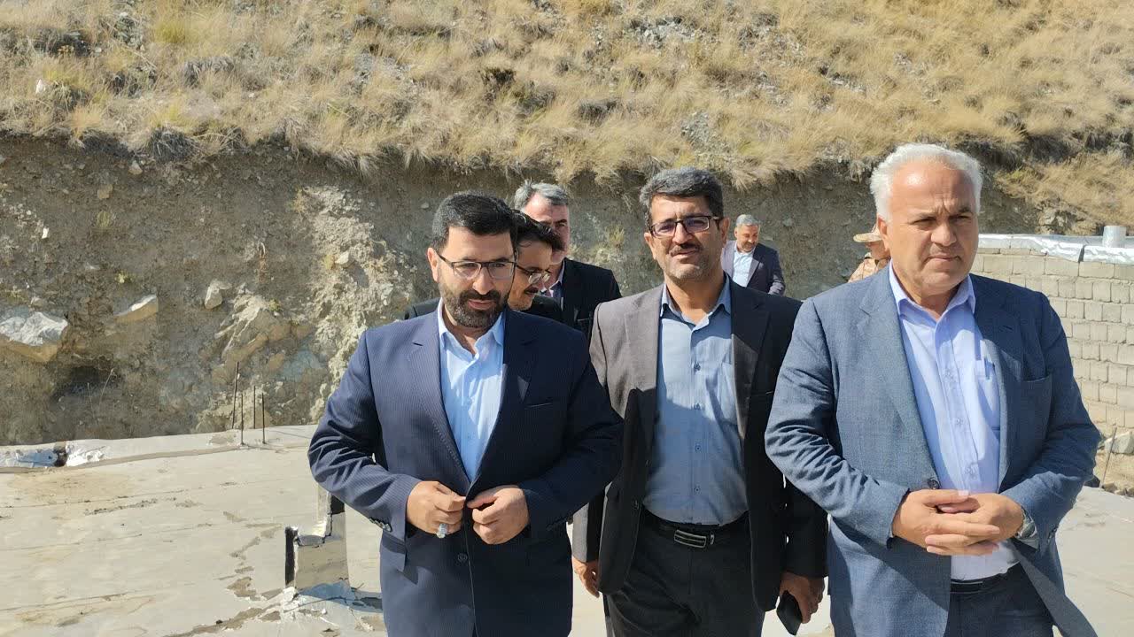 افتتاح همزمان 16 نیروگاه خورشیدی در روستاهای خوی