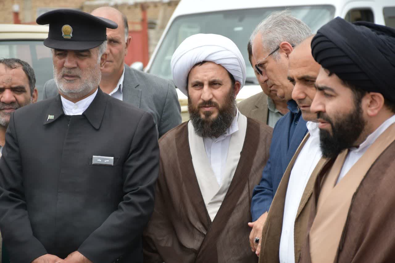 برگزاری جشن دهه کرامت با حضور خدام بارگاه رضوی در شهر قطور