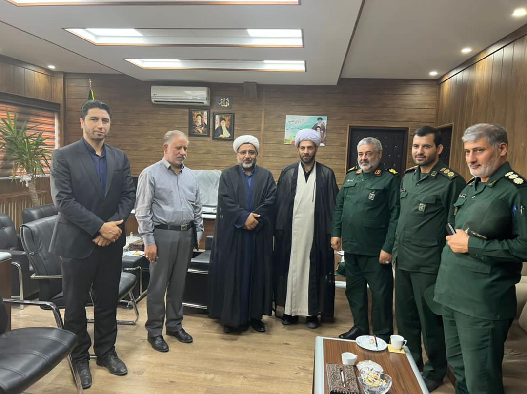 دیدار سردار فرماندهی سپاه پاسداران انقلاب اسلامی، رئیس حوزه قضایی و دادستان عمومی و انقلاب شهرستان با فرماندار ویژه خوی
