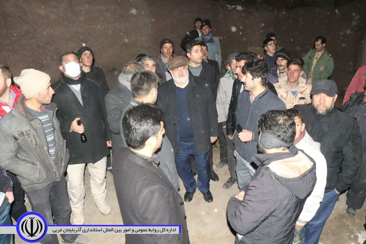 آلبوم تصویری/ بازدید شبانه استاندار آذربایجانغربی از مناطق زلزله زده خوی