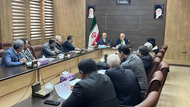 فرماندار ویژه شهرستان خوی، بر ساماندهی سکونتگاههای غیررسمی تأکید کرد