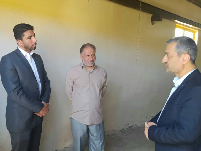بازدید فرماندار ویژه شهرستان خوی از طرح گازرسانی به بخش صفائیه