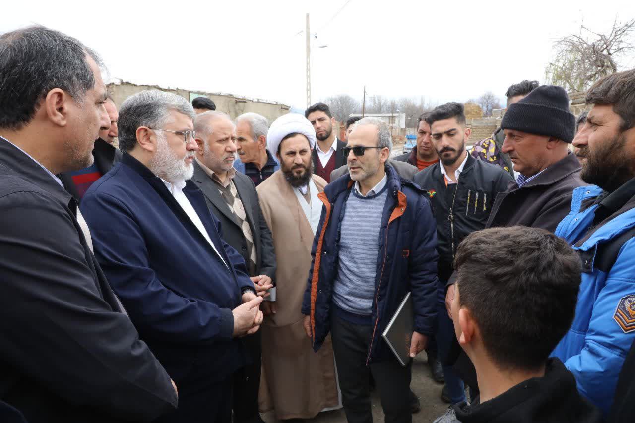 بازدید میدانی استاندار آذربایجانغربی از روند بازسازی مناطق زلزلهزده روستای پیر موسی
