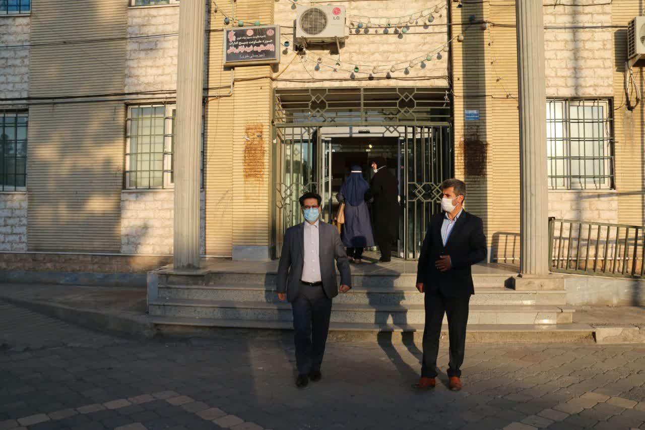 بازدید سرزده سرپرست معاونت استانداری و فرمانداری ویژه شهرستان خوی از ادارات