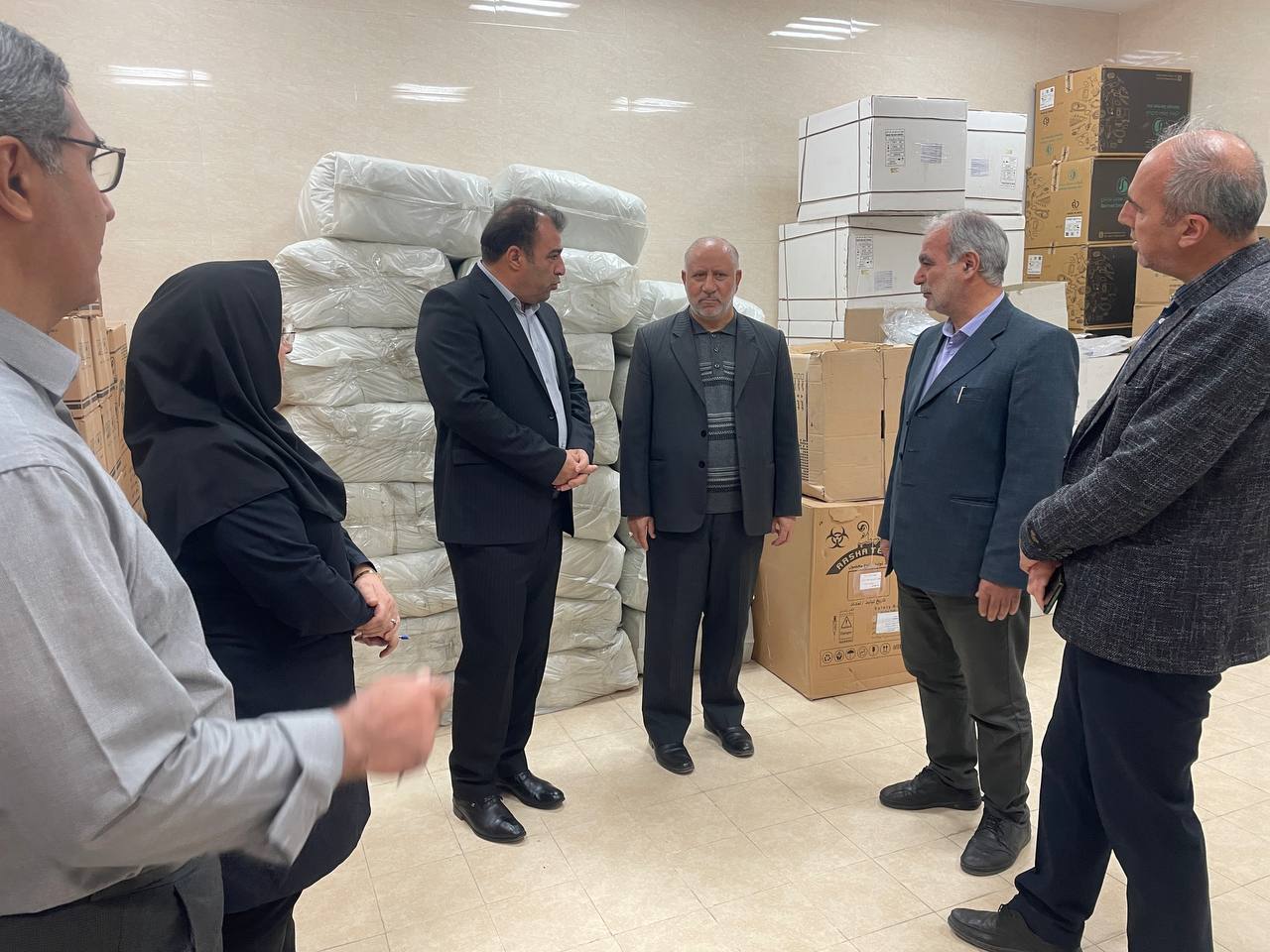 آلبوم تصویری/ بازدید فرماندار خوی از انبار دارویی بیمارستان آیت الله خویی